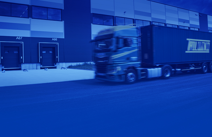 First & Last Mile Service with FCL and FTL trucking from door to door.