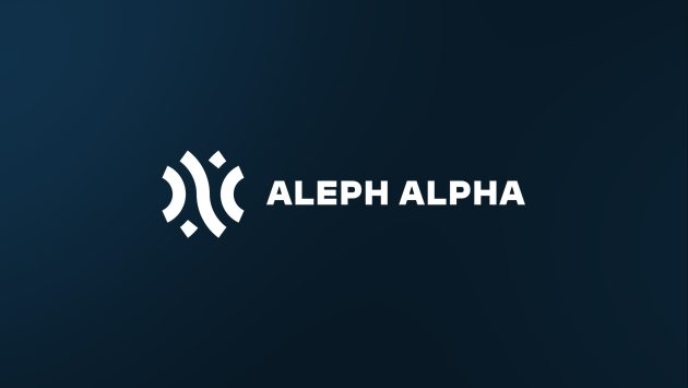 Auf einem dunkelblauen Hintergrund steht im Vordergrund in weißer Schrift das Symbol von Aleph Alpha.