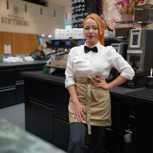 Mitarbeiterin bei der Cafebar